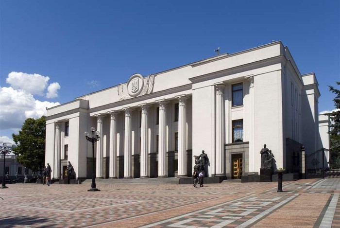 Депутат Рады предупредил украинцев о тяжелых временах после статьи Путина