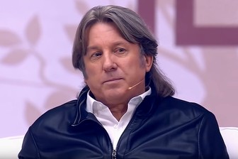 «Смени походку, а то трусы сжуешь!»: Лоза рассказал о неудачном знакомстве с девушкой