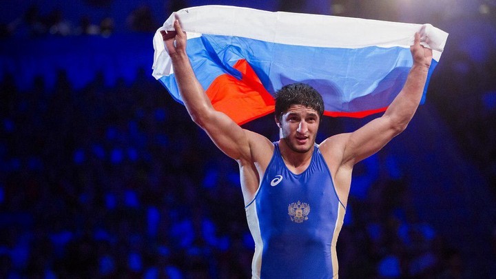Российские борцы победили в общекомандном зачете на чемпионате Европы