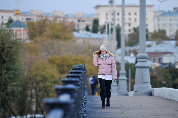 «Желтый» уровень опасности объявили в Москве из-за гололедицы