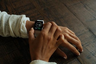 Продажи смарт-часов в России выросли почти на 90 процентов