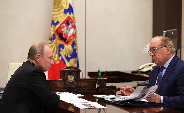 Песков опроверг слухи об уходе Садовничего с поста ректора МГУ