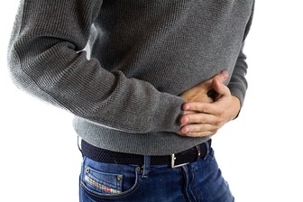 Врачи рассказали, признаком какой смертельной болезни может быть несварение желудка