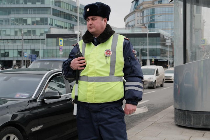 Крохмаль предложил ввести штраф в несколько десятков тысяч за «кустарную» тонировку стекол