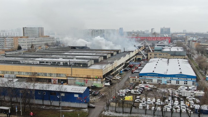 Опубликованы фото последствий крупного пожара в Москве
