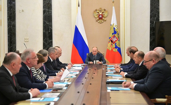 Владимир Путин рассказал об успехах России на мировом рынке вооружений