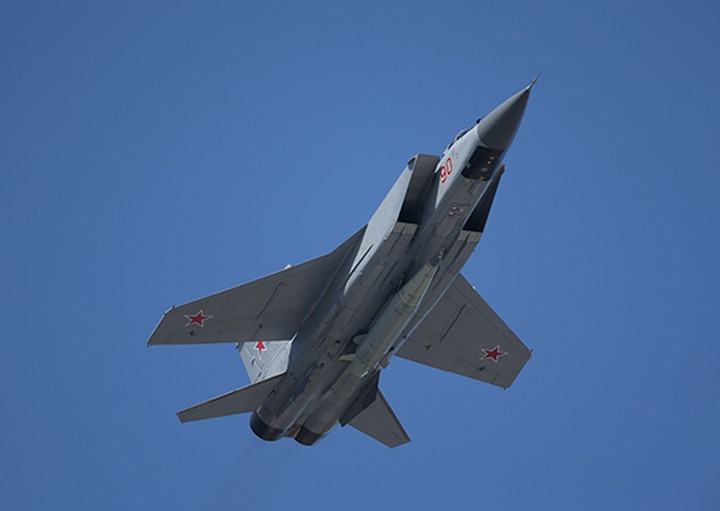 Разработку нового истребителя-перехватчика на смену МиГ-31 начали в России
