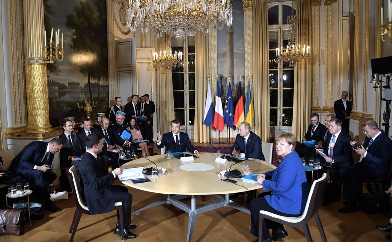 Главы Германии, Франции и Украины могут встретиться в течение недели