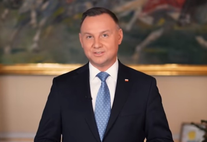Президент Польши рассказал, как ему удалось раскусить пранк Вована и Лексуса