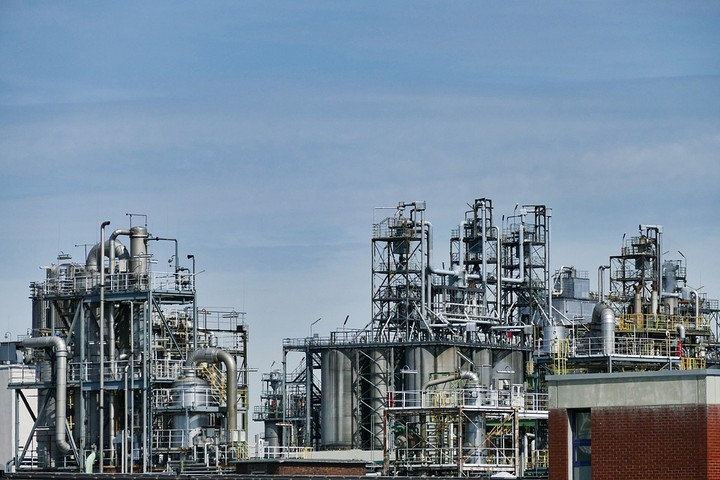 Экспорт российской нефти увеличился благодаря санкциям США