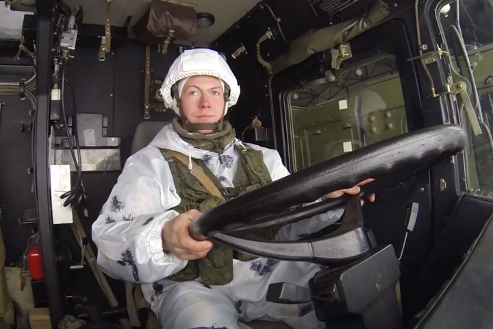 Минобороны показало боевые учения «Искандеров»