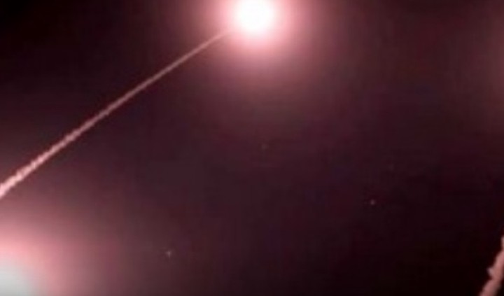 Несколько человек пострадали при обстреле посольства США в Багдаде
