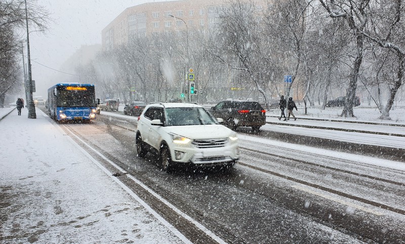 Водителей предупредили о неблагоприятных погодных условиях в Москве
