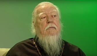 Окружение Дмитрия Смирнова прокомментировало слухи о госпитализации священника