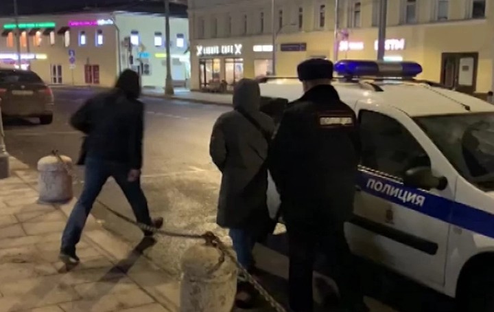 Участник пранка про коронавирус в метро попросил у людей прощения
