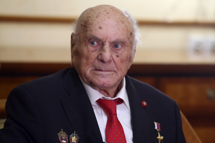 Скончался спасший Краков советский разведчик Алексей Ботян