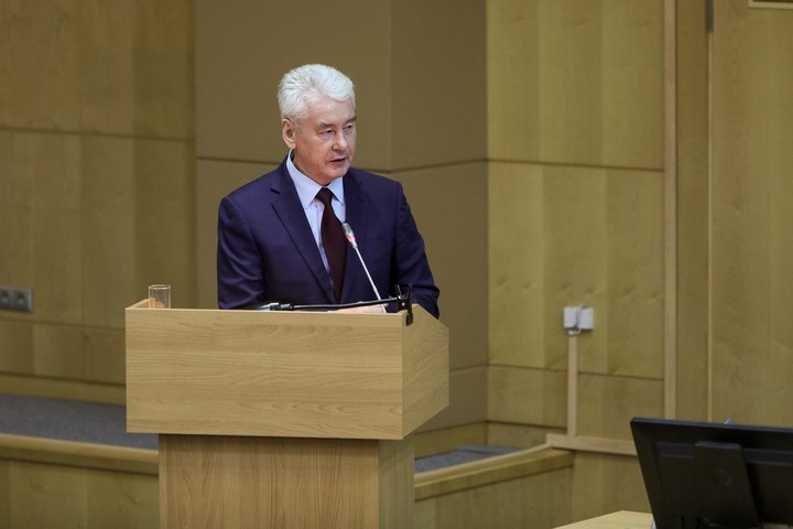 Сергей Собянин: Данные о прибывших в РФ из-за рубежа направят в регионы