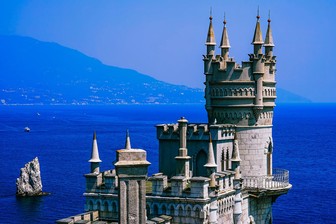 Россиян пригласили с кешбэком отдохнуть в Крыму на Новый год