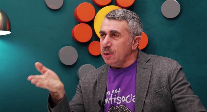 Доктор Комаровский рассказал, как правильно измерять температуру