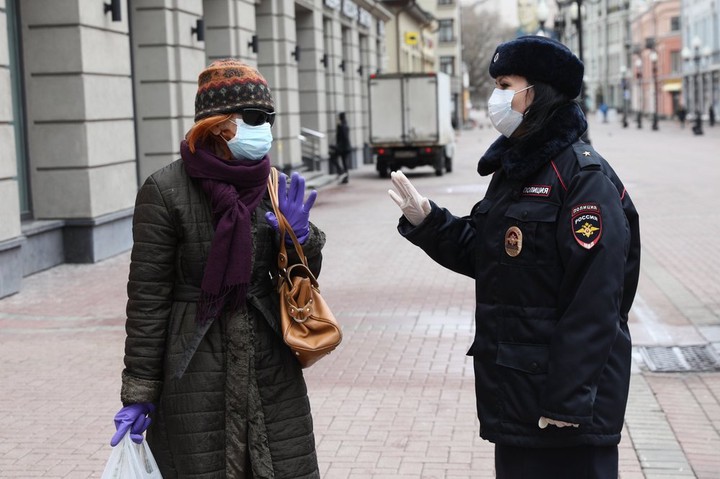 Стало известно, кто чаще всего нарушает режим самоизоляции в Москве