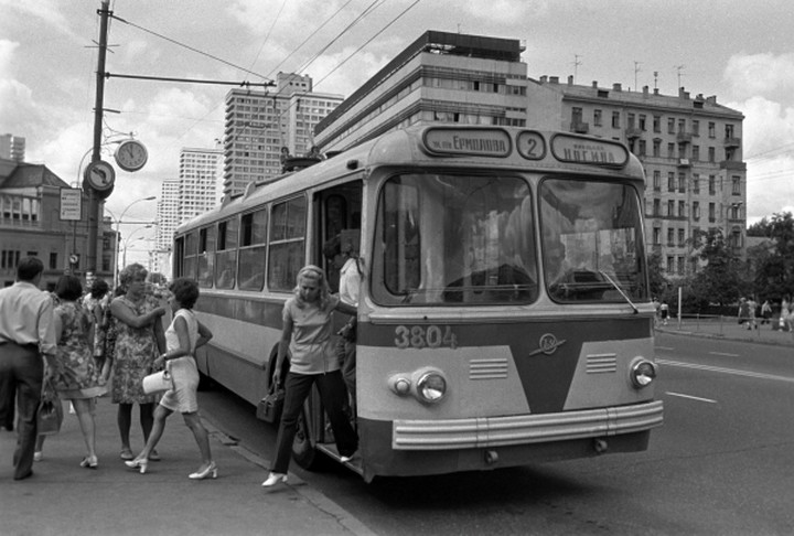 Списывать московские троллейбусы со счетов пока рано