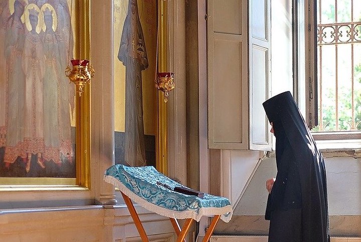 Радоница — день молитвы за усопших