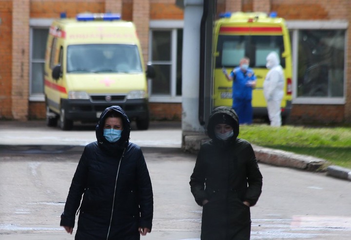 Более 7,5 тысячи новых случаев коронавируса выявили в России