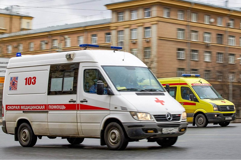 Девочку с отверткой в глазу госпитализировали в московскую больницу