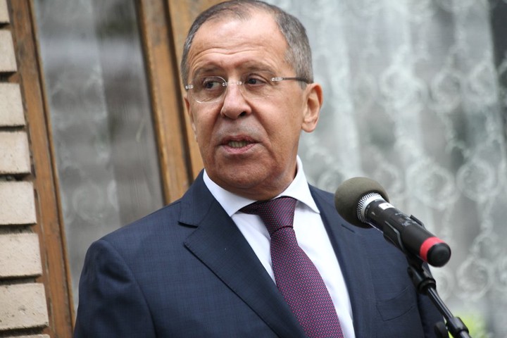 Глава МИД РФ обсудил с генсеком СЕ дискриминацию русских людей на Украине