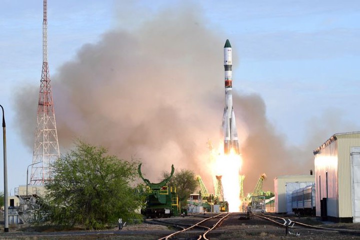 Роскосмос назвал сроки запуска многоразовой ракеты «Амур»