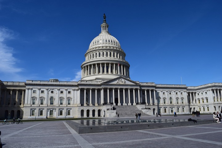 Конгресс США внес в оборонный бюджет санкции против «Северного потока — 2»