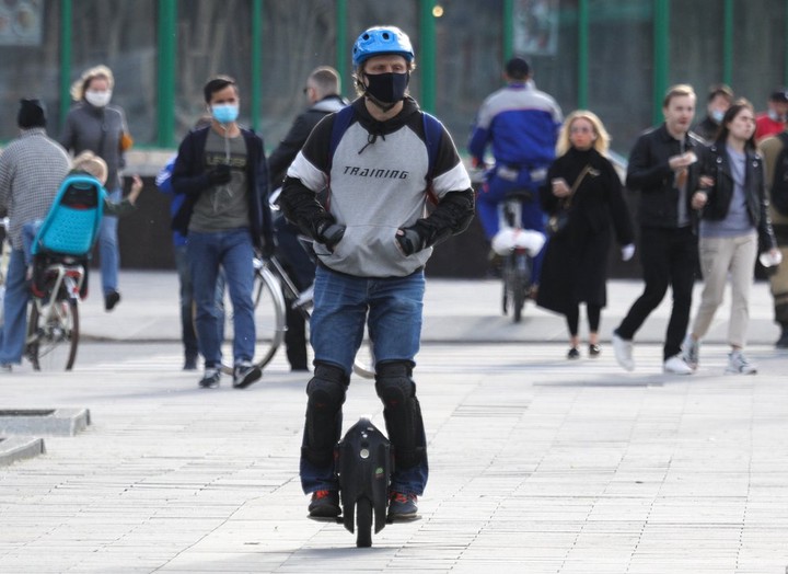 Москвич лишился электромоноколеса за 100 тысяч рублей