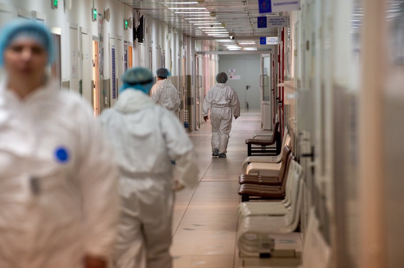 Подмосковные врачи вылечили от коронавируса более 62 тысяч пациентов