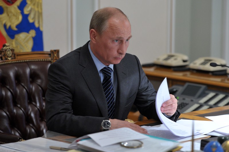 Владимир Путин освободил Виктора Гриня от должности замгенпрокурора
