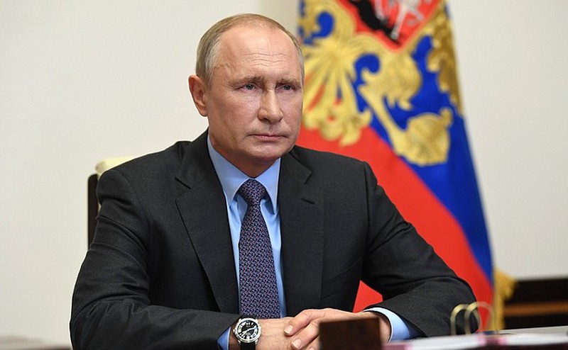 Путин поручил правительству выйти на допандемийный уровень занятости