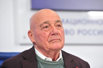 Познер рассказал, когда россияне снова смогут путешествовать по миру