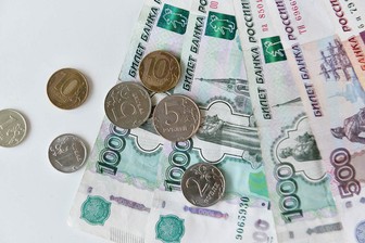 Названы вакансии с самыми высокими заработными платами в России