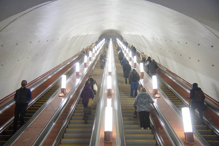Дептранс Москвы раскрыл тайну эскалаторов в метро