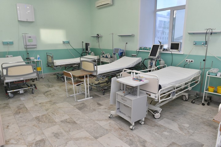 Еще 12 человек с COVID-19 умерли в Москве за сутки