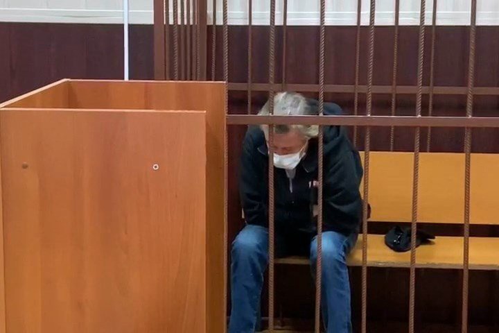 Адвокат сообщил, кого признали потерпевшими по делу Ефремова