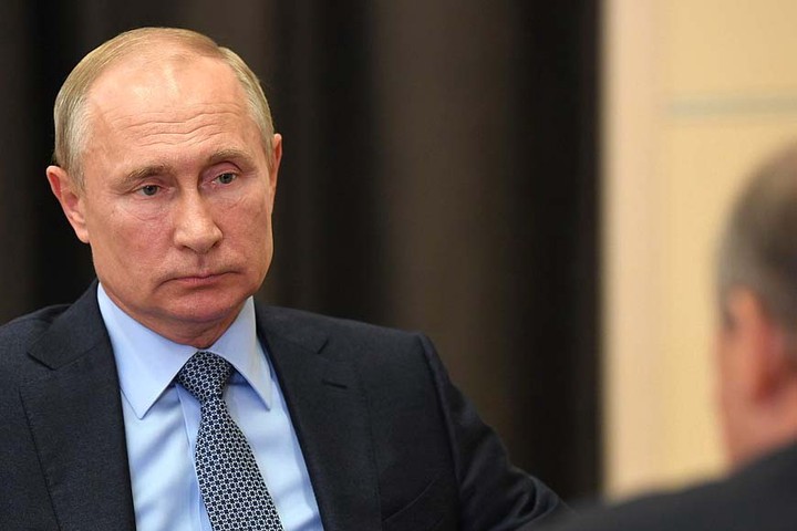 Путин: Российская вакцина от коронавируса зарегистрирована уже в 13 странах