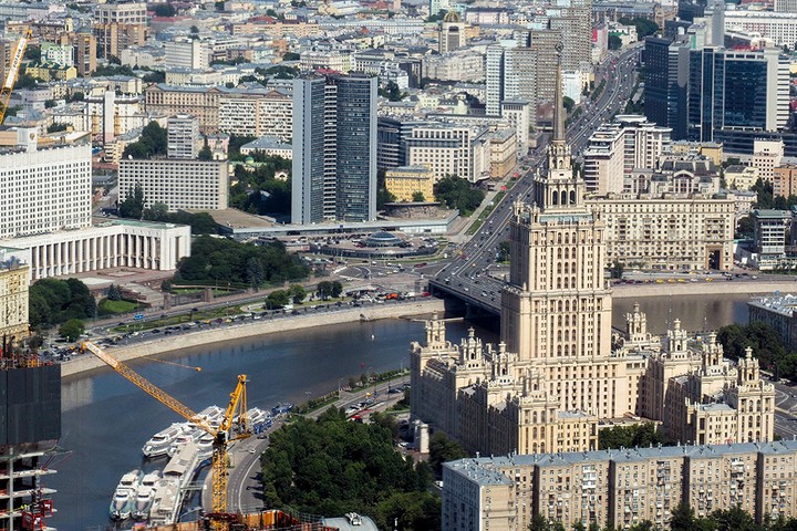 Около 280 фасадов жилых домов отремонтируют в центре Москвы в 2021 году