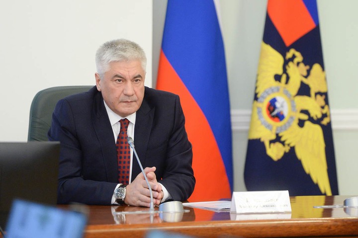 Колокольцев назвал анахронизмом сторублевый штраф за повторное нарушение ПДД