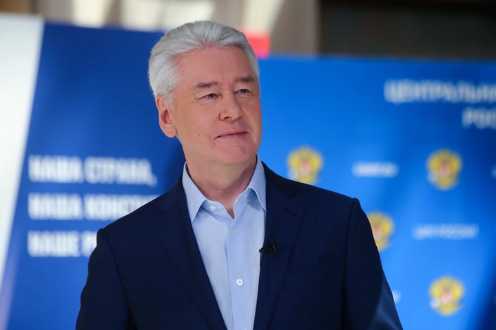 Сергей Собянин заявил о снижении заболеваемости COVID-19 в Москве в праздники