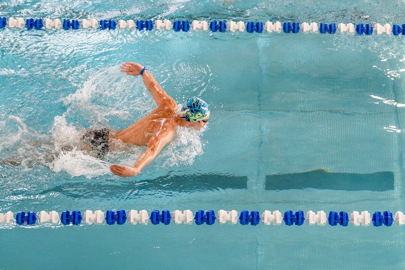 Россиянин Илья Бородин победил на 400-метровке комплексным плаванием на ЧЕ
