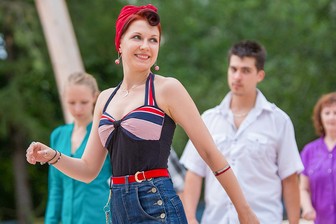 Специальные студии для бесплатных занятий танцами откроют в парках Москвы