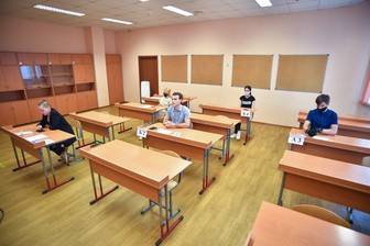 Проект по смене формы выпускного экзамена подготовили в России