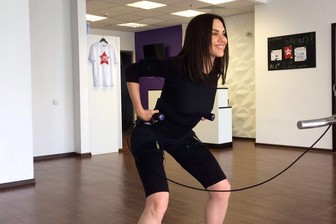 Экс-солистка группы «Блестящие» поделилась секретами стройной фигуры