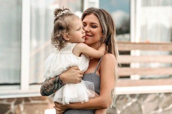 «Дефицит папы»: Рита Дакота рассказала об отношениях бывшего мужа с дочерью