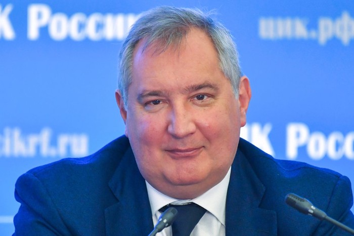 Рогозин оценил ролик в Сети о российской кибердеревне на Марсе